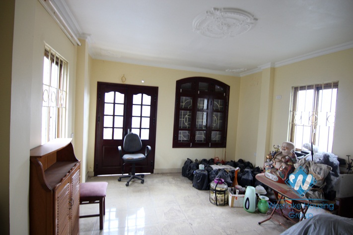 Affordable house with 6 bedrooms for rent in Tay Ho